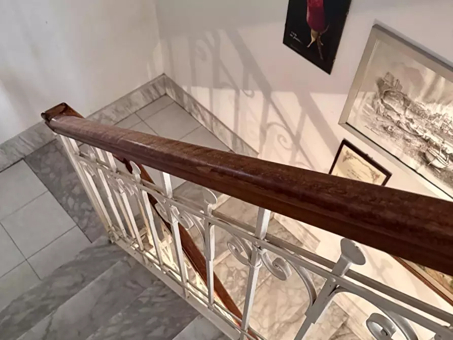 Immagine 12 di Casa indipendente in vendita  a Massa