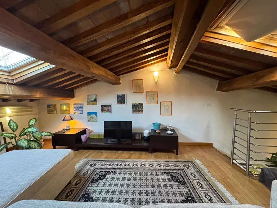 Immagine 21 di Appartamento in vendita  a Empoli