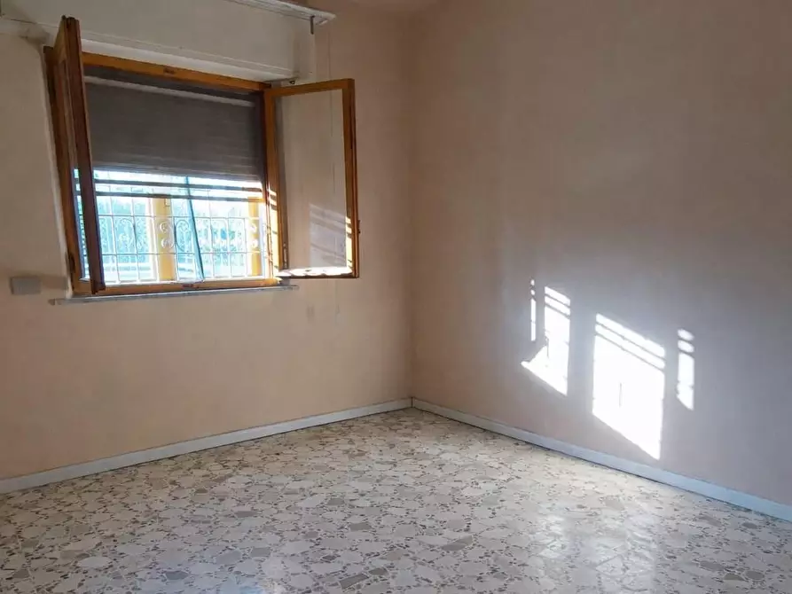 Immagine 6 di Villa in vendita  a Cascina