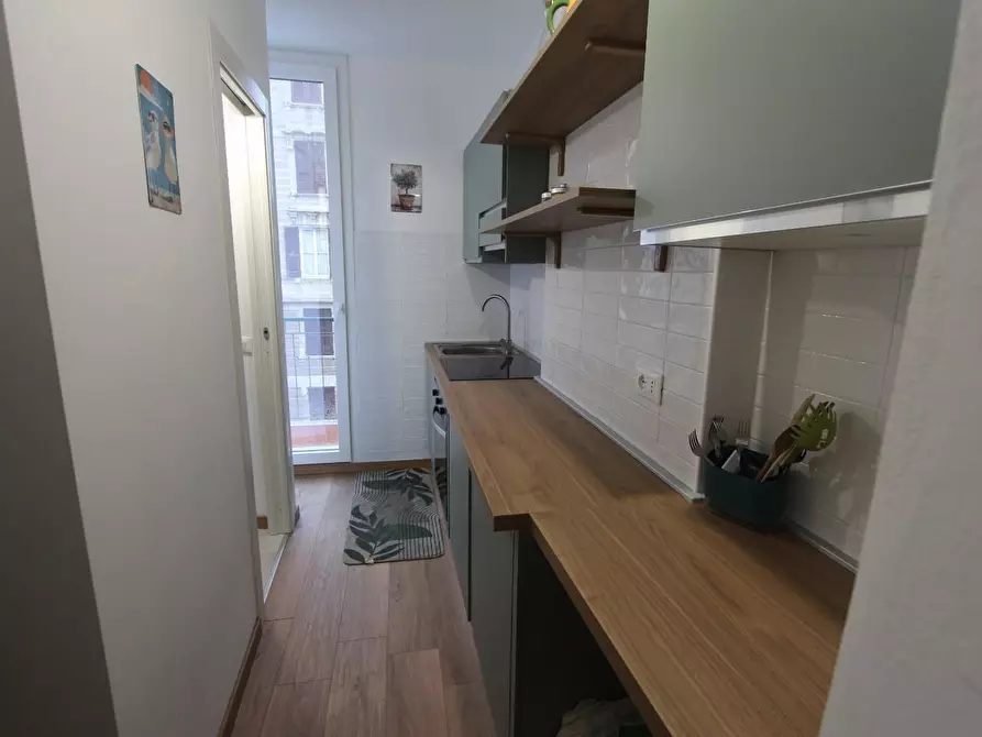 Immagine 5 di Appartamento in vendita  a La Spezia