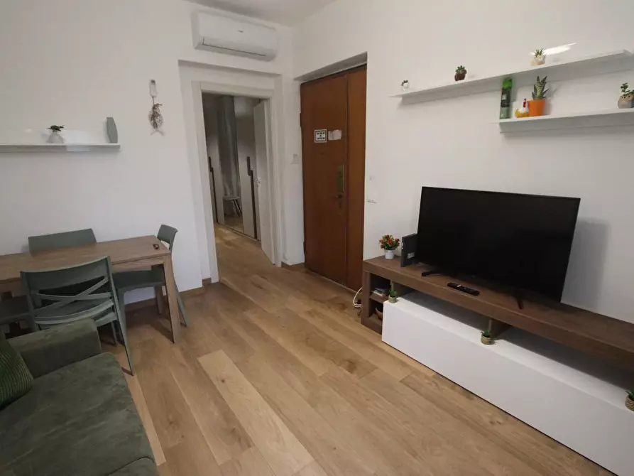 Immagine 3 di Appartamento in vendita  a La Spezia