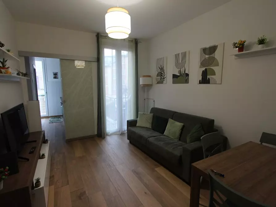 Immagine 2 di Appartamento in vendita  a La Spezia