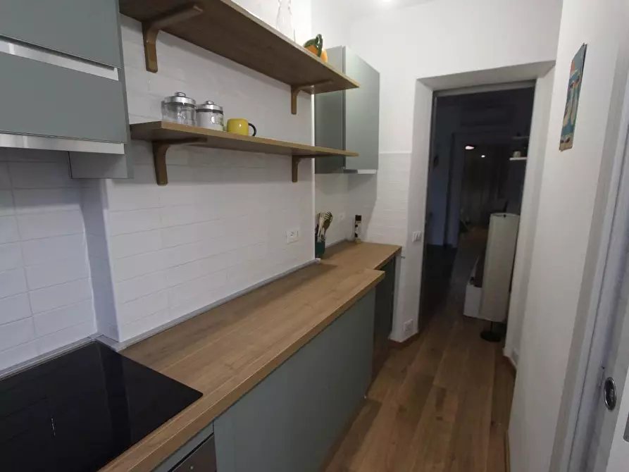 Immagine 6 di Appartamento in vendita  a La Spezia