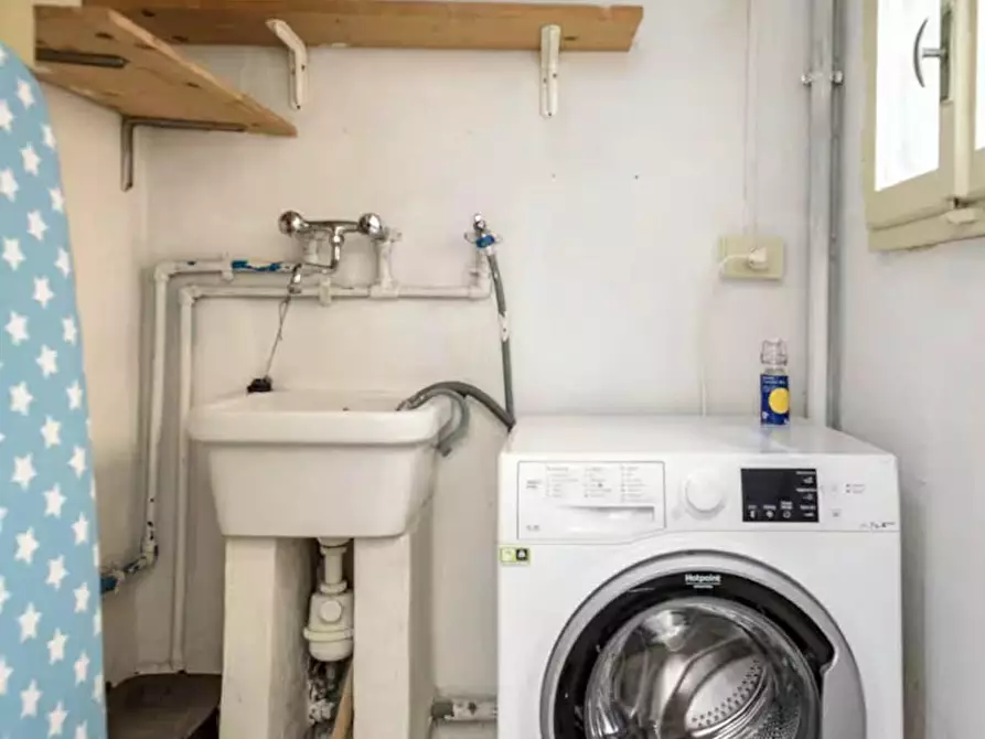 Immagine 14 di Appartamento in affitto  a Pisa