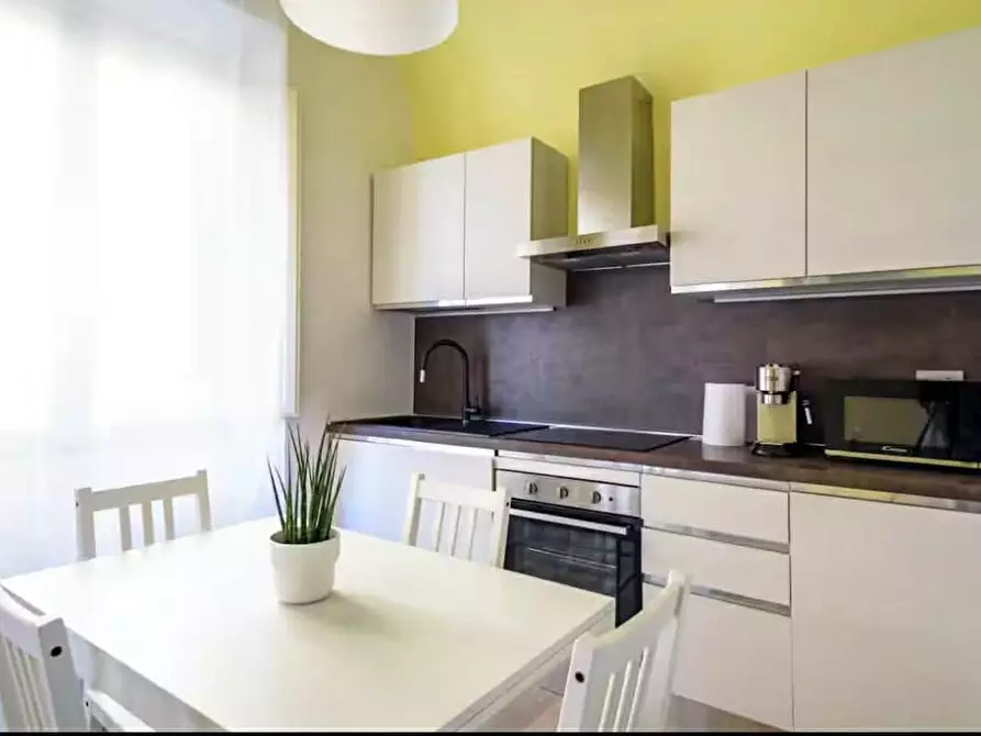 Immagine 5 di Appartamento in affitto  a Pisa