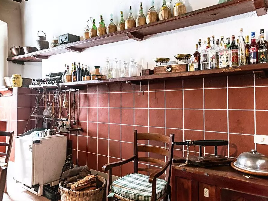 Immagine 23 di Villa in vendita  a Capannori