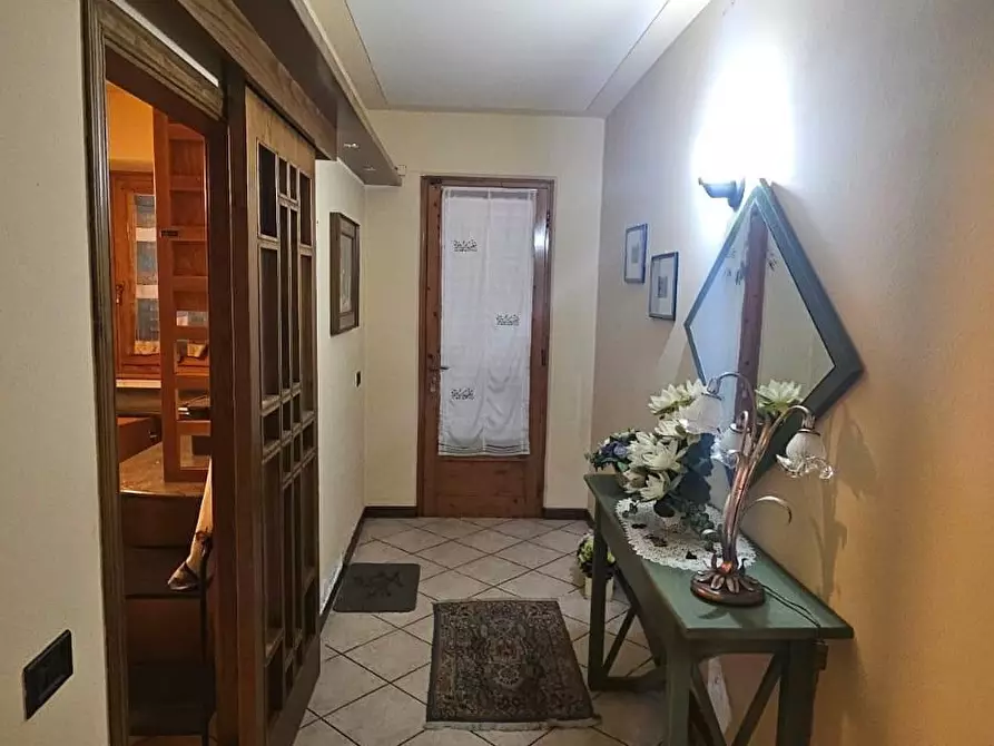 Immagine 2 di Villetta a schiera in vendita  a Lamporecchio