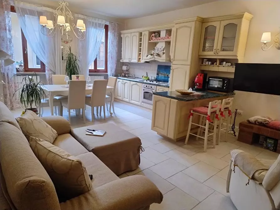 Immagine 9 di Appartamento in vendita  a Montopoli In Val D'arno