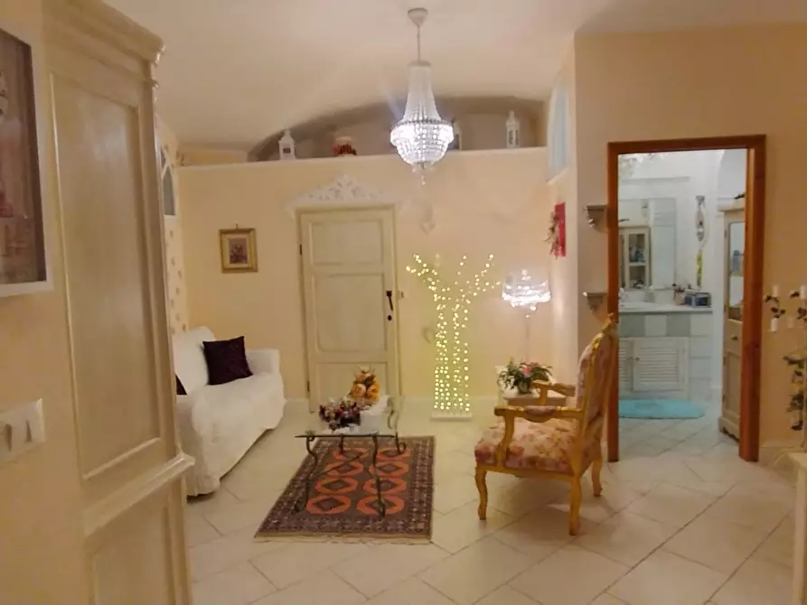 Immagine 1 di Appartamento in vendita  a Montopoli In Val D'arno