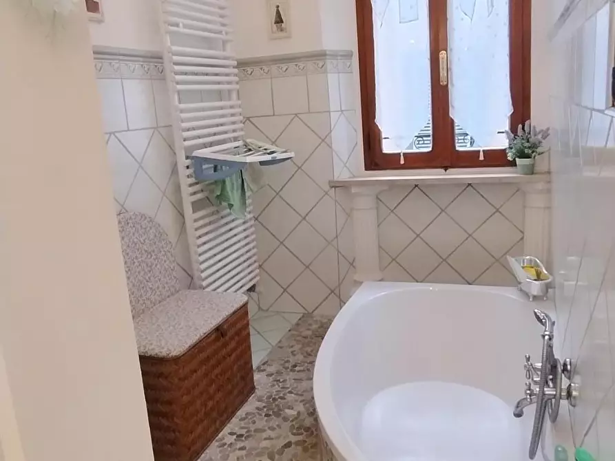 Immagine 21 di Appartamento in vendita  a Montopoli In Val D'arno