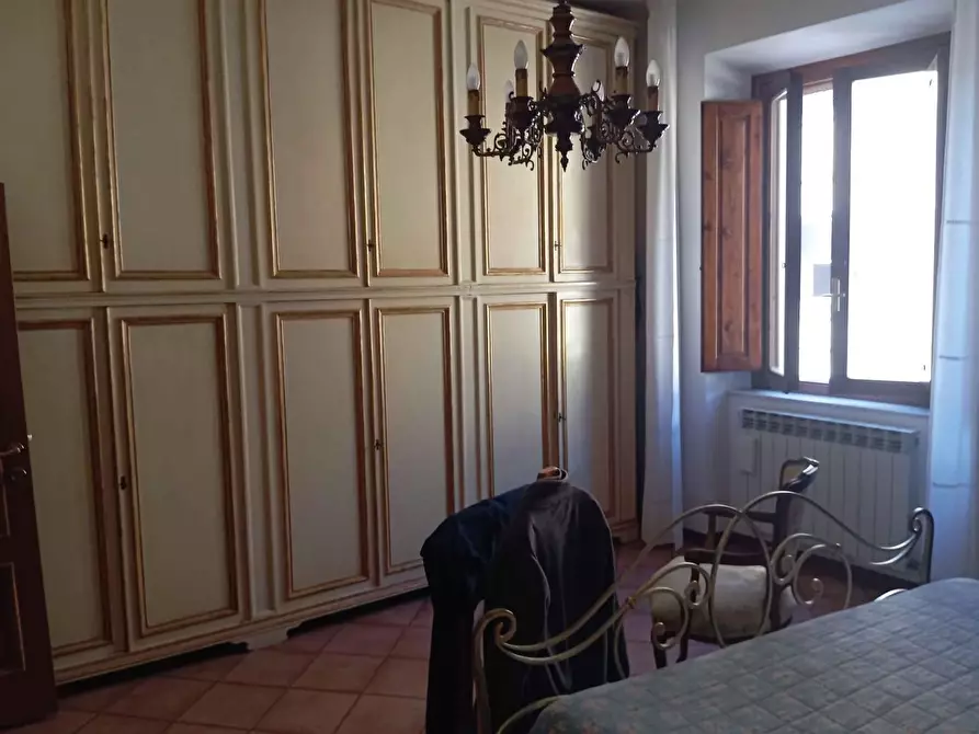 Immagine 10 di Appartamento in vendita  a Poggibonsi