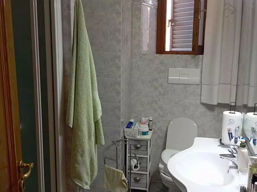 Immagine 17 di Appartamento in vendita  a Poggibonsi