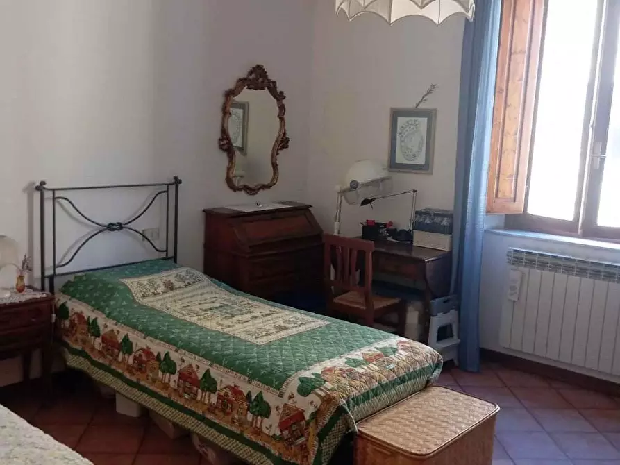 Immagine 14 di Appartamento in vendita  a Poggibonsi