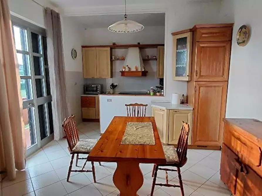 Immagine 4 di Casa indipendente in vendita  a Lamporecchio