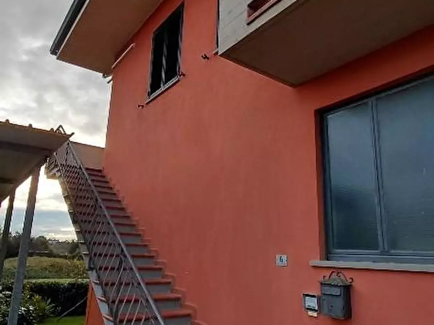Immagine 24 di Casa indipendente in vendita  a Lamporecchio