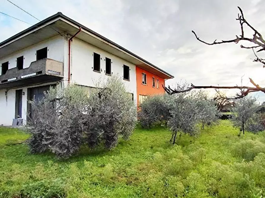 Immagine 25 di Casa indipendente in vendita  a Lamporecchio