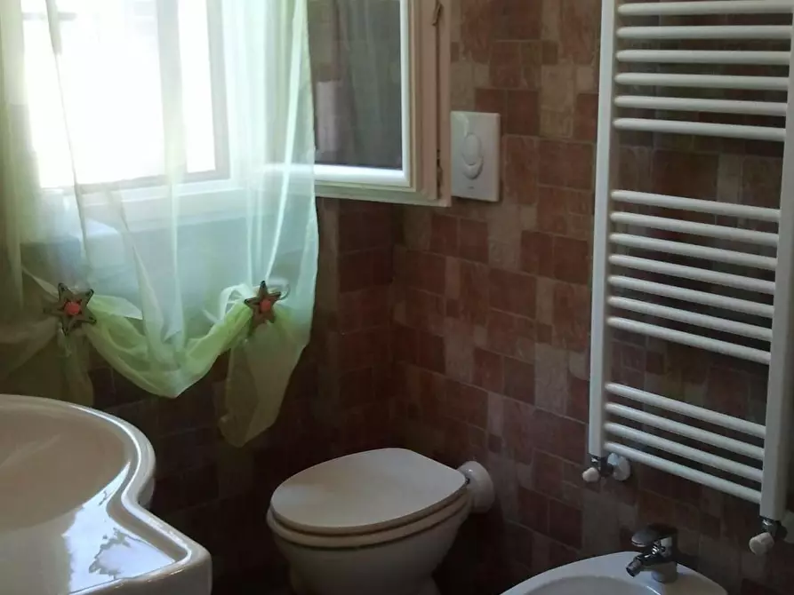 Immagine 14 di Terratetto in vendita  a Pisa