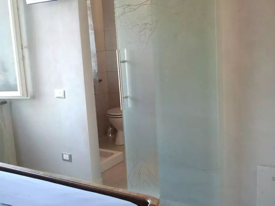 Immagine 13 di Terratetto in vendita  a Pisa