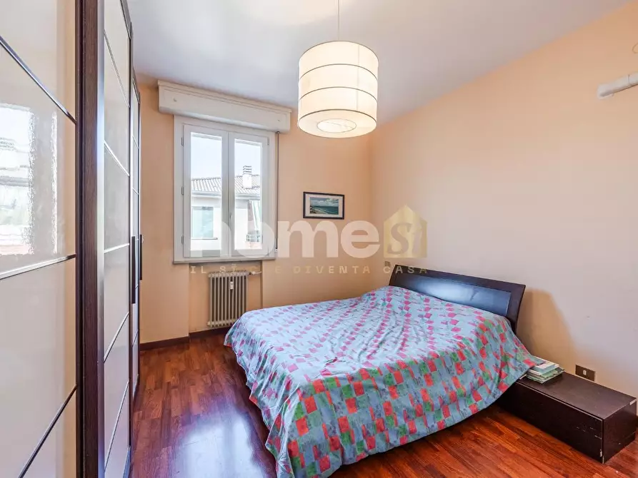 Immagine 22 di Appartamento in vendita  a Reggio Nell'emilia