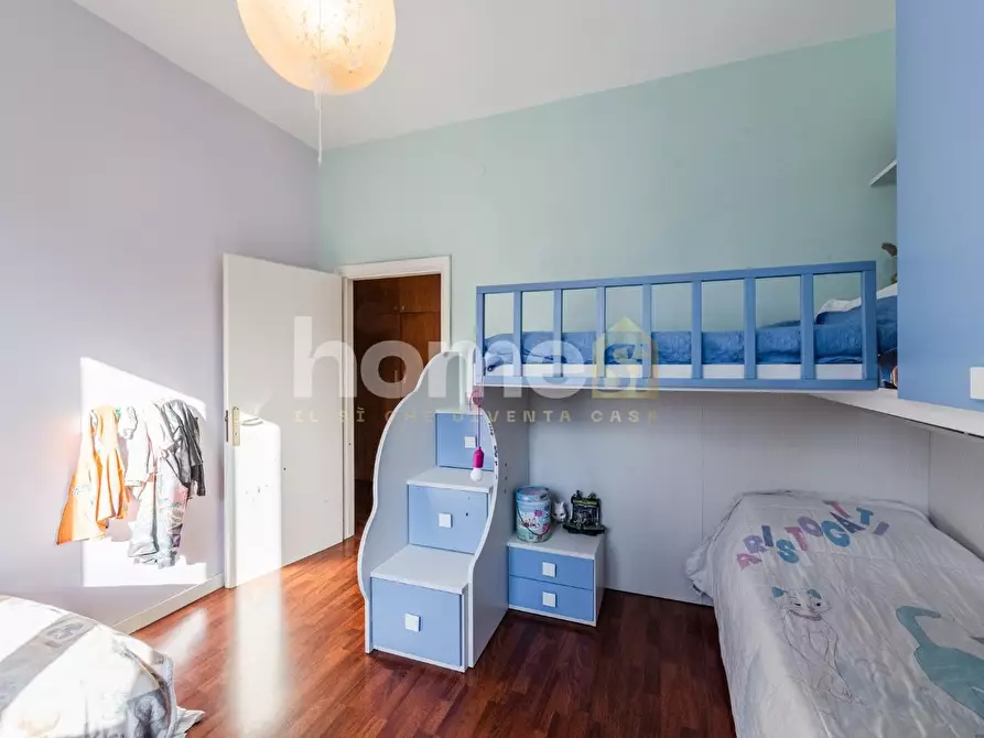 Immagine 33 di Appartamento in vendita  a Reggio Nell'emilia