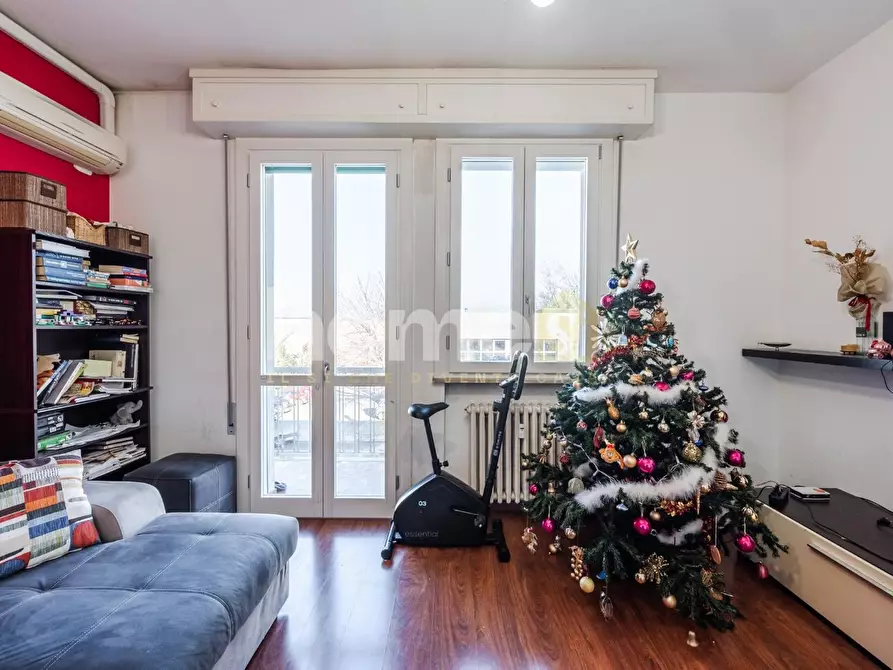 Immagine 7 di Appartamento in vendita  a Reggio Nell'emilia