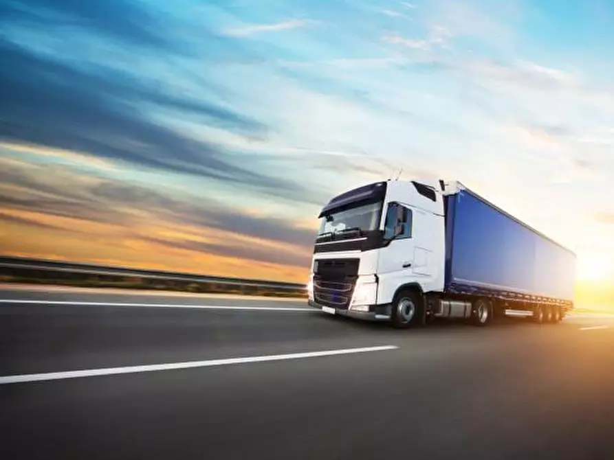 Immagine 3 di Attività commerciale in vendita  a Brescia