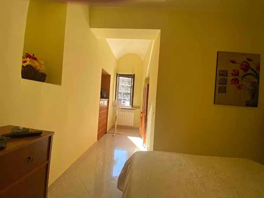 Immagine 11 di Appartamento in vendita  a Gaeta