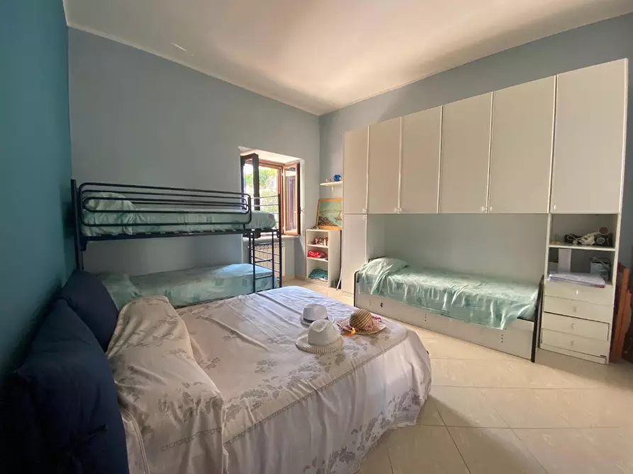 Immagine 13 di Appartamento in vendita  a Gaeta