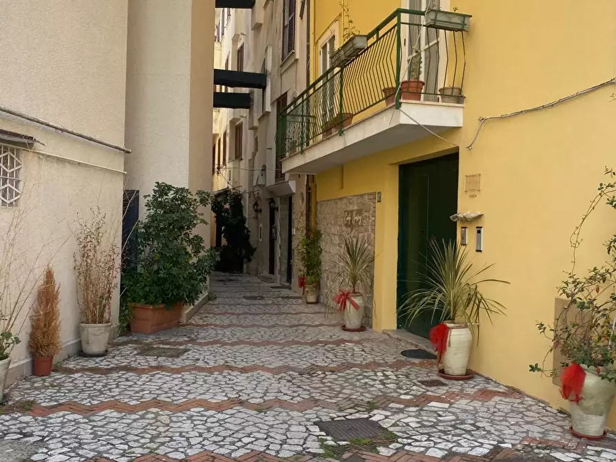 Immagine 2 di Appartamento in vendita  a Gaeta