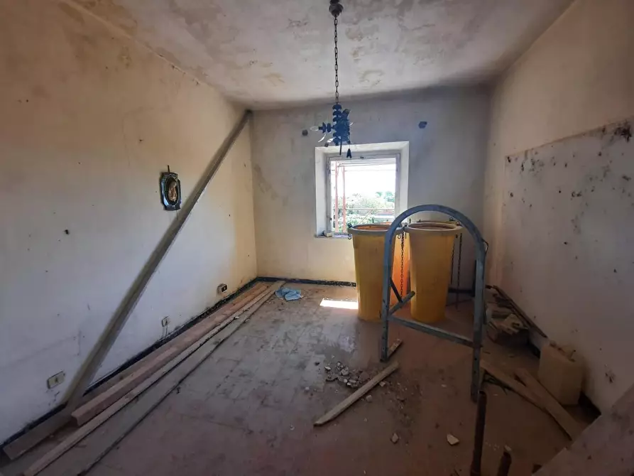 Immagine 10 di Terratetto in vendita  a Pescia
