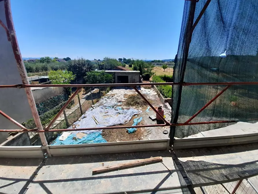 Immagine 9 di Terratetto in vendita  a Pescia
