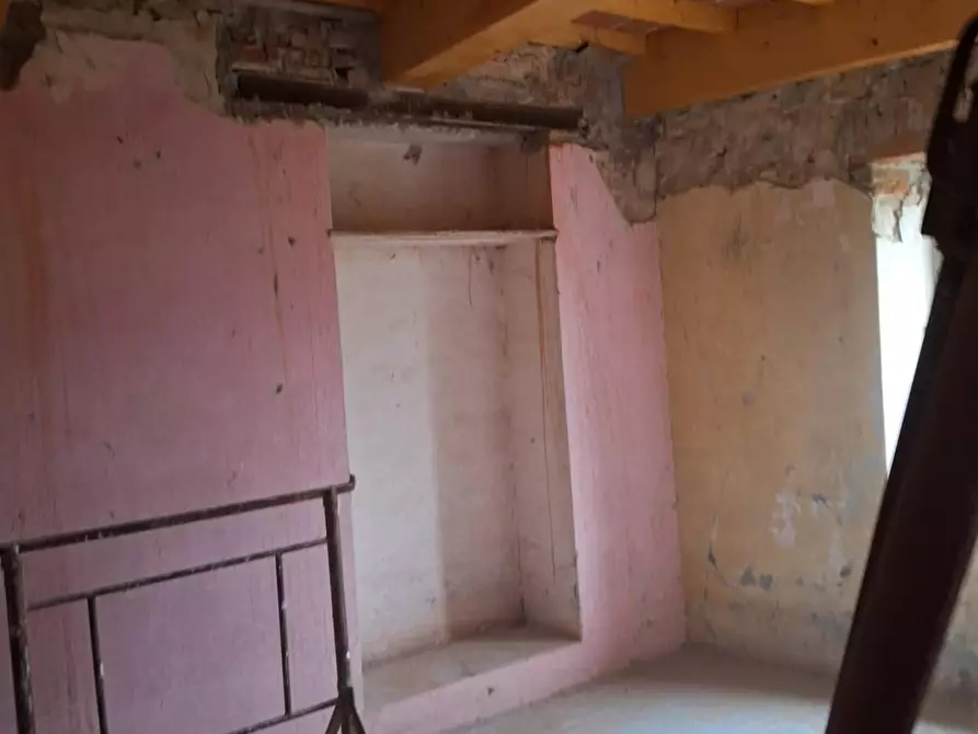 Immagine 14 di Terratetto in vendita  a Pescia