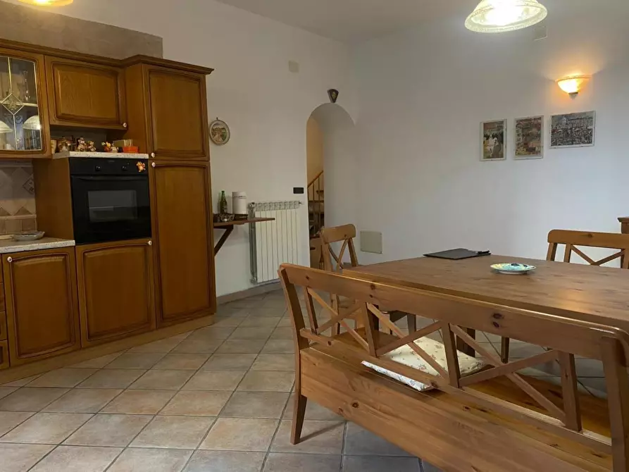 Immagine 3 di Appartamento in vendita  a Itri