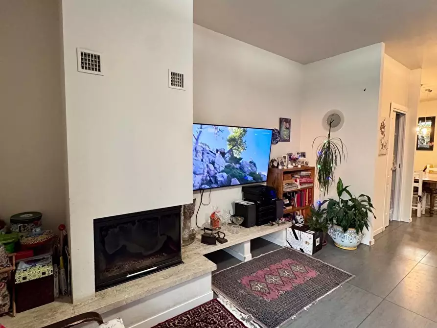 Immagine 5 di Villetta a schiera in vendita  a Massa