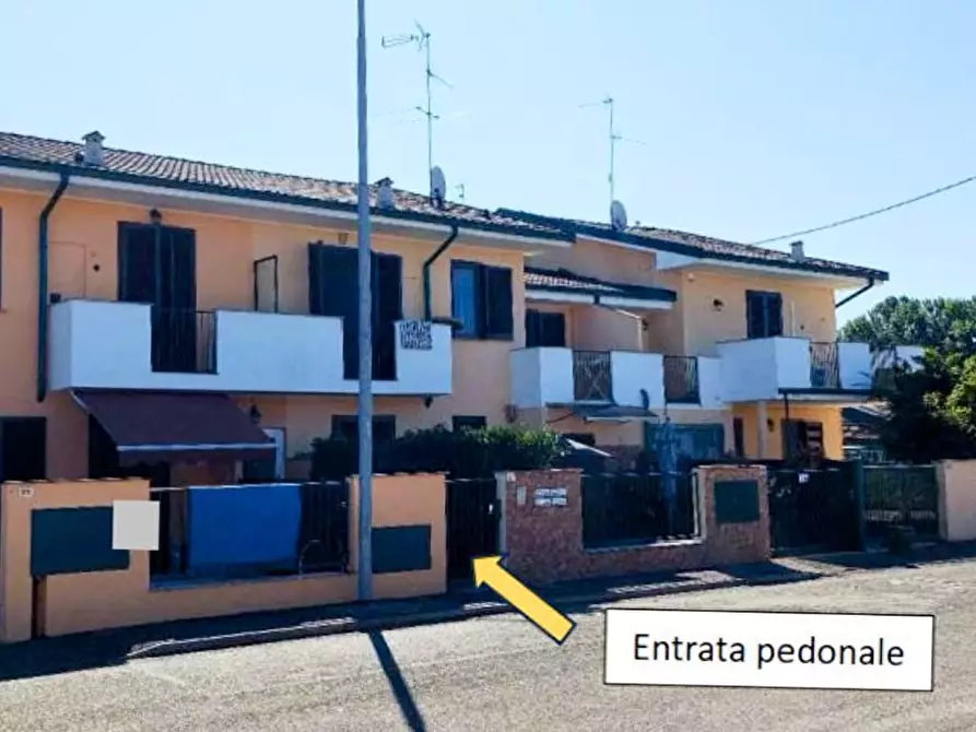 Immagine 1 di Appartamento in vendita  a Tromello