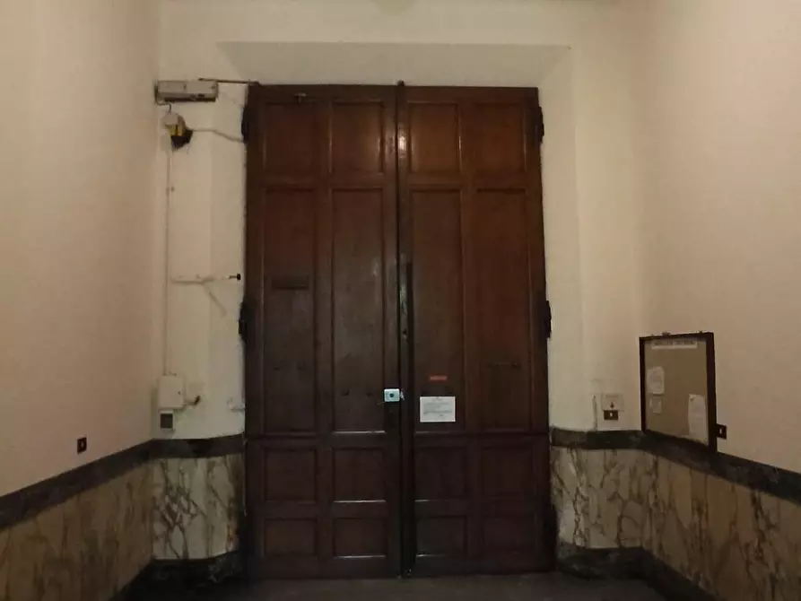 Immagine 4 di Appartamento in vendita  a Lucca