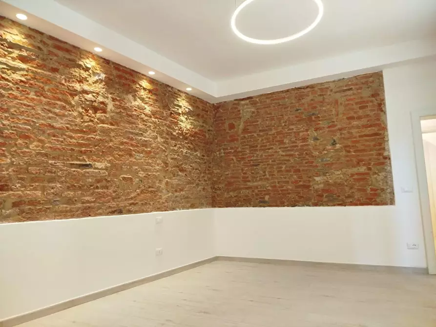 Immagine 5 di Ufficio in affitto  a Pisa