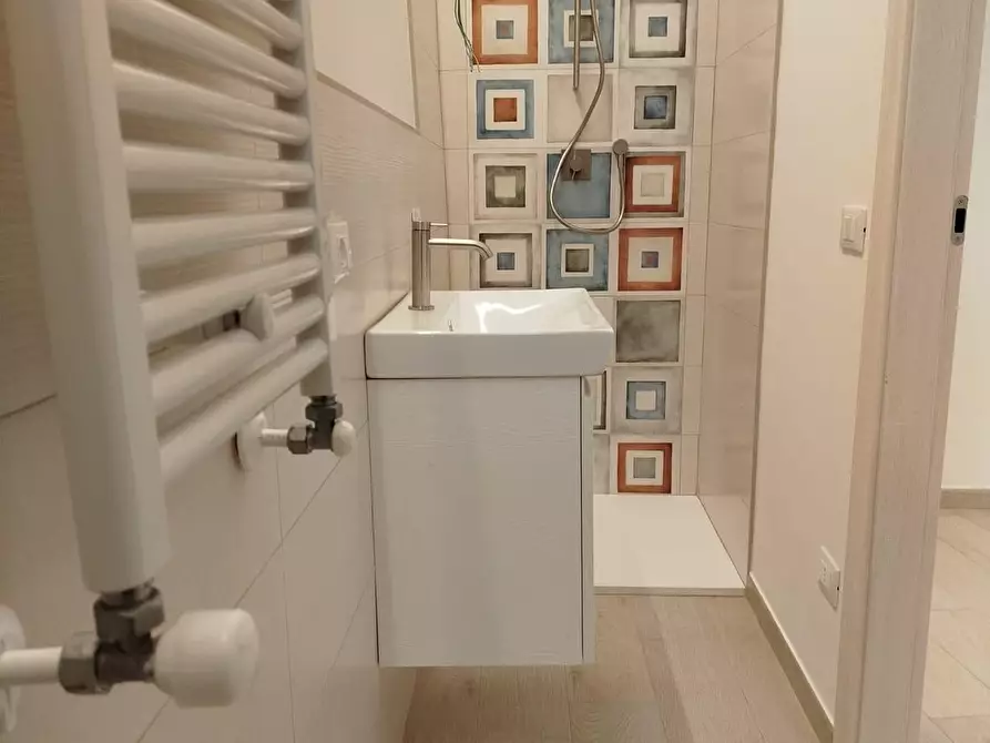 Immagine 6 di Ufficio in affitto  a Pisa