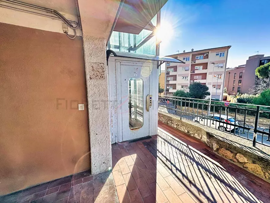 Immagine 32 di Appartamento in vendita  a Piombino