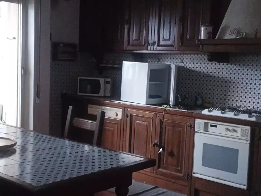 Immagine 10 di Appartamento in vendita  a Viareggio