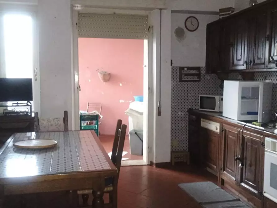 Immagine 8 di Appartamento in vendita  a Viareggio