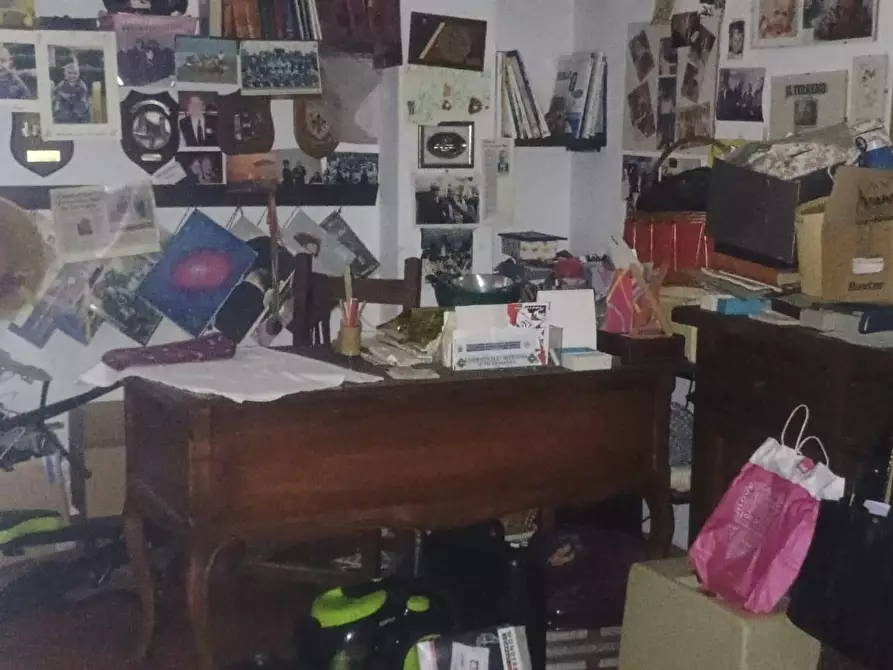 Immagine 14 di Appartamento in vendita  a Viareggio