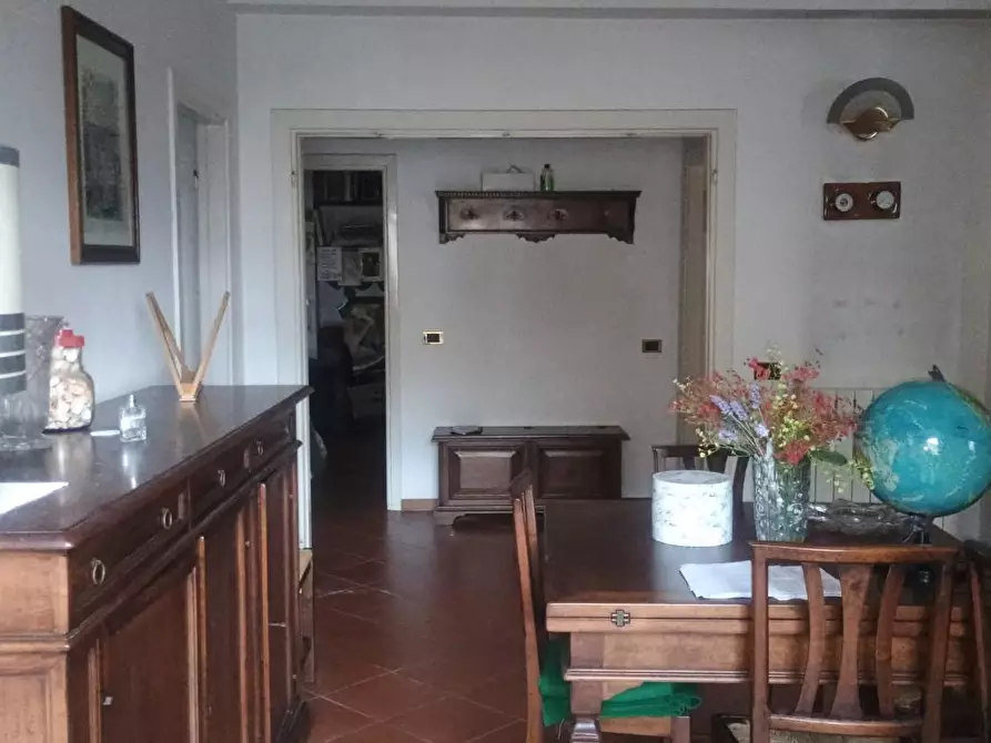 Immagine 2 di Appartamento in vendita  a Viareggio