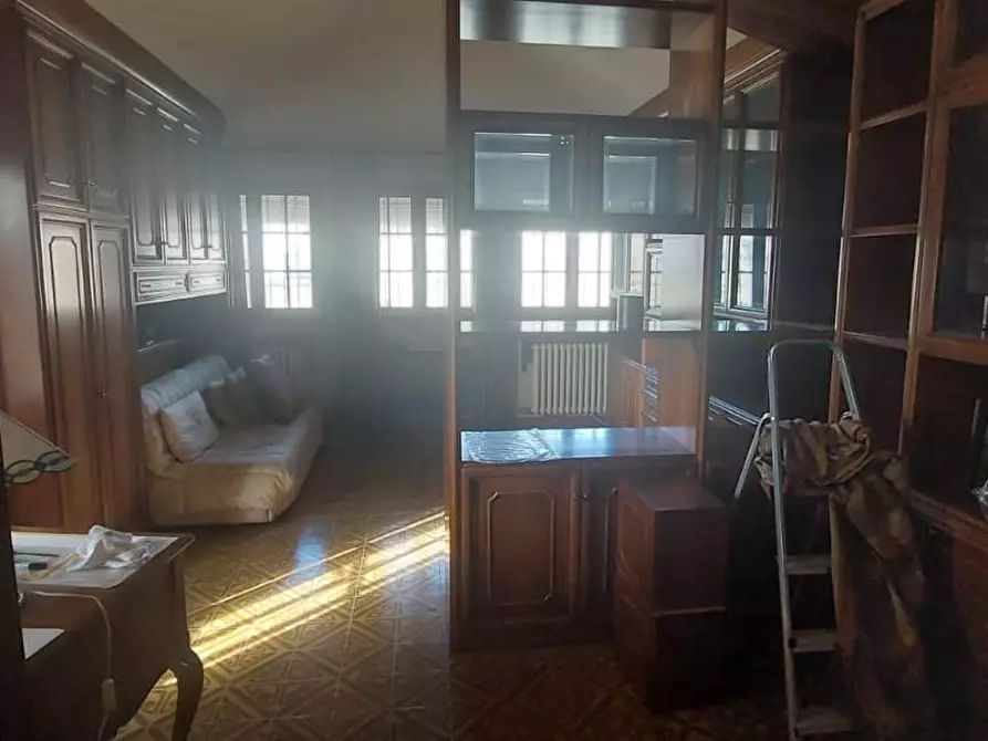 Immagine 18 di Villa in vendita  a Empoli