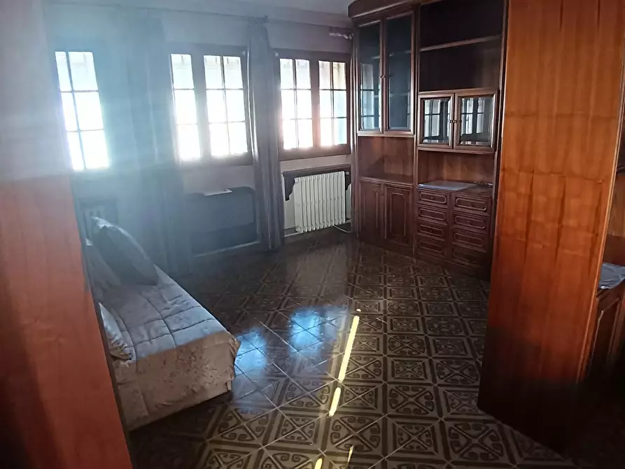 Immagine 13 di Villa in vendita  a Empoli