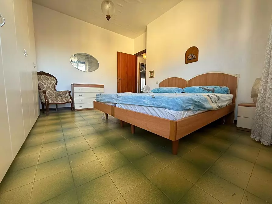 Immagine 7 di Appartamento in vendita  a Massa