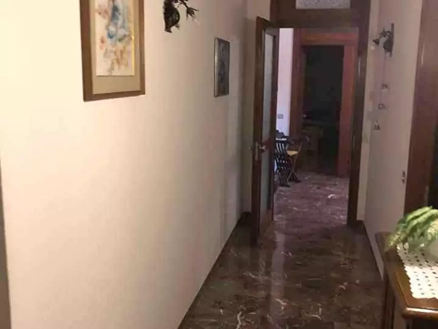 Immagine 26 di Appartamento in vendita  a Poggibonsi