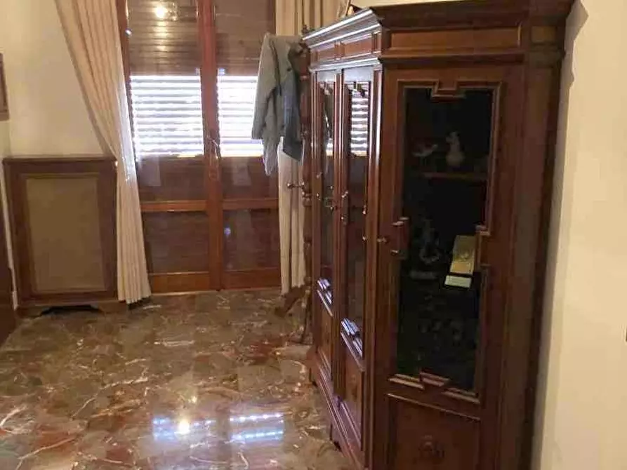 Immagine 6 di Appartamento in vendita  a Poggibonsi