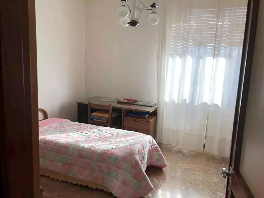 Immagine 13 di Appartamento in vendita  a Poggibonsi