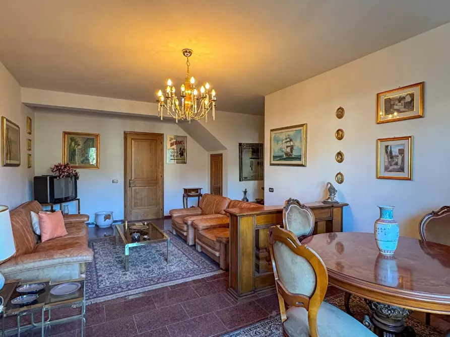 Immagine 2 di Appartamento in vendita  a Lamporecchio